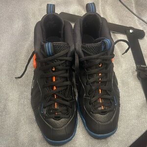 Nike Foamposite Pro Knicks size 4.5Y